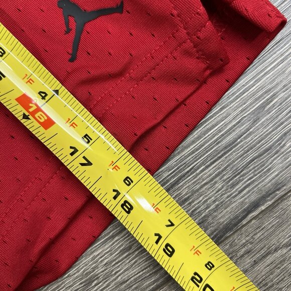 Jordan Basketball Shorts Sz Medium Mens Red Dri Fit Mesh $40 - Picture 4 of 10